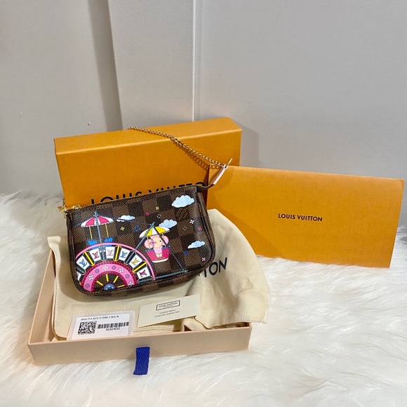 Louis Vuitton Handbags - ❤️on PaymentPlan ❤️Mini pochette limited edition